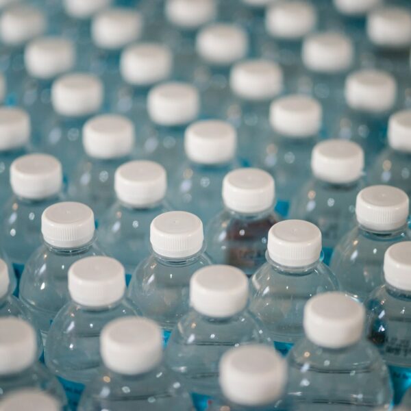 Quelles sont les conséquences des bouteilles en plastique sur la planète ?